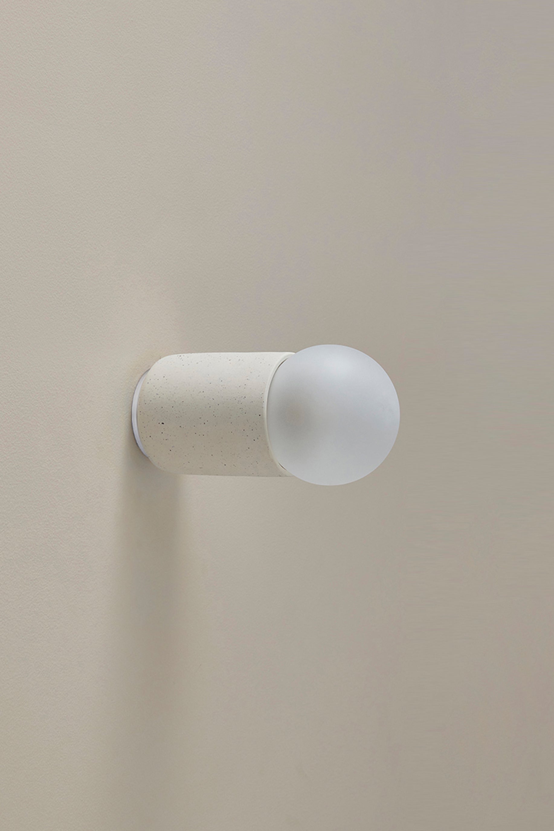 Terra 1 Surface Sconce, Flush Mount - Marz DesignsMarz Designs