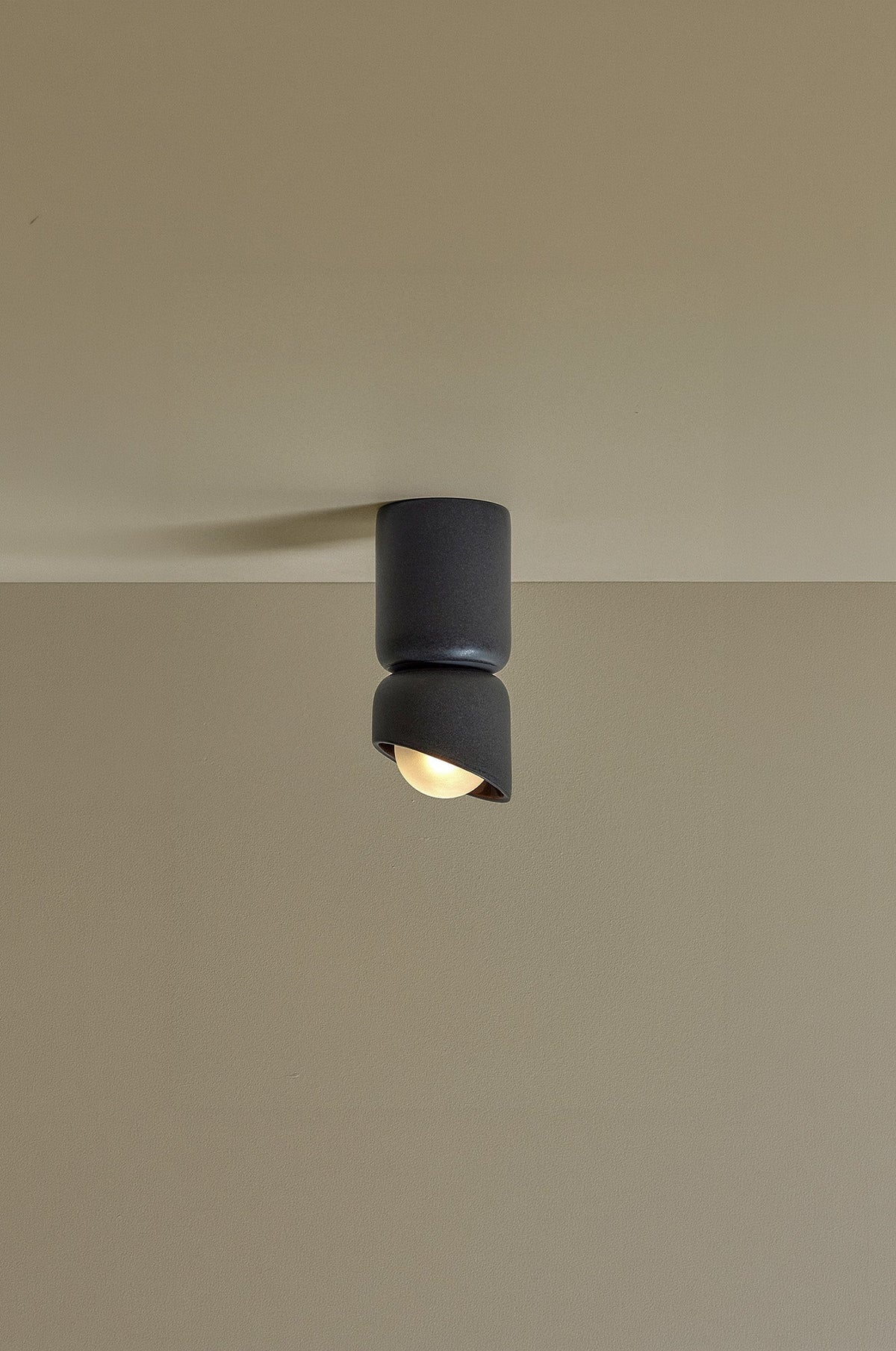 Terra 1.5 Ceiling Light, Flush Mount - Marz Designs - Marz Designs - :lightonpdp