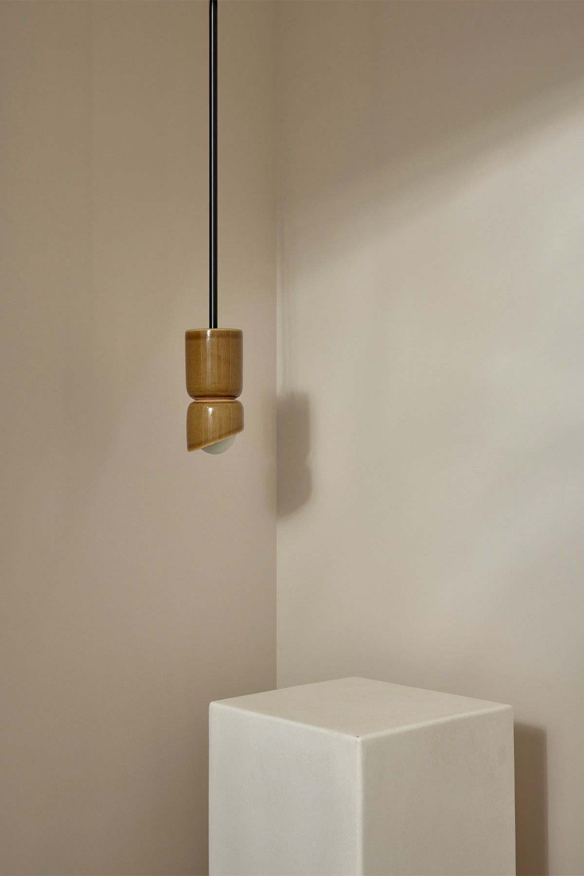 Terra 1.5 Pendant Light - Solid Rod - Marz Designs - Marz Designs - Terra 1.5 Pendant Light - Solid Rod