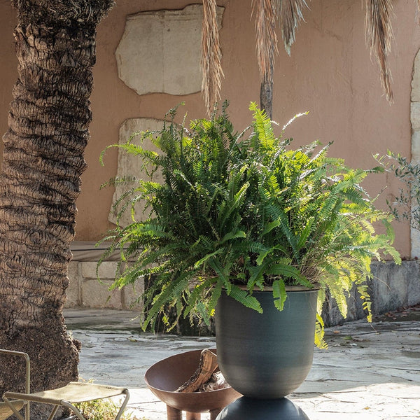 hourglass pot plant Ferm Living Hourglass Pot - Large
