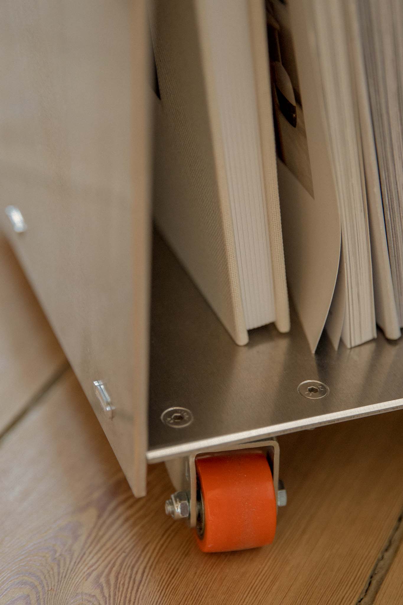 FRAMA RIVET CART - Marz Designs - FRAMA -