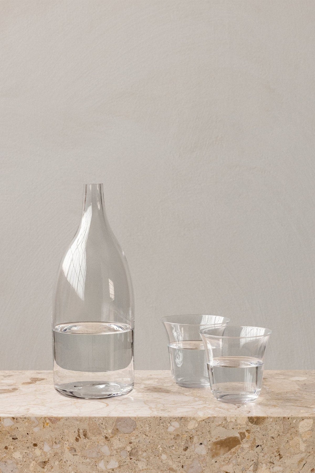 AUDO STRANDGADE CARAFE - Marz Designs - Menu -